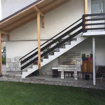 Shotarovi Guest house
